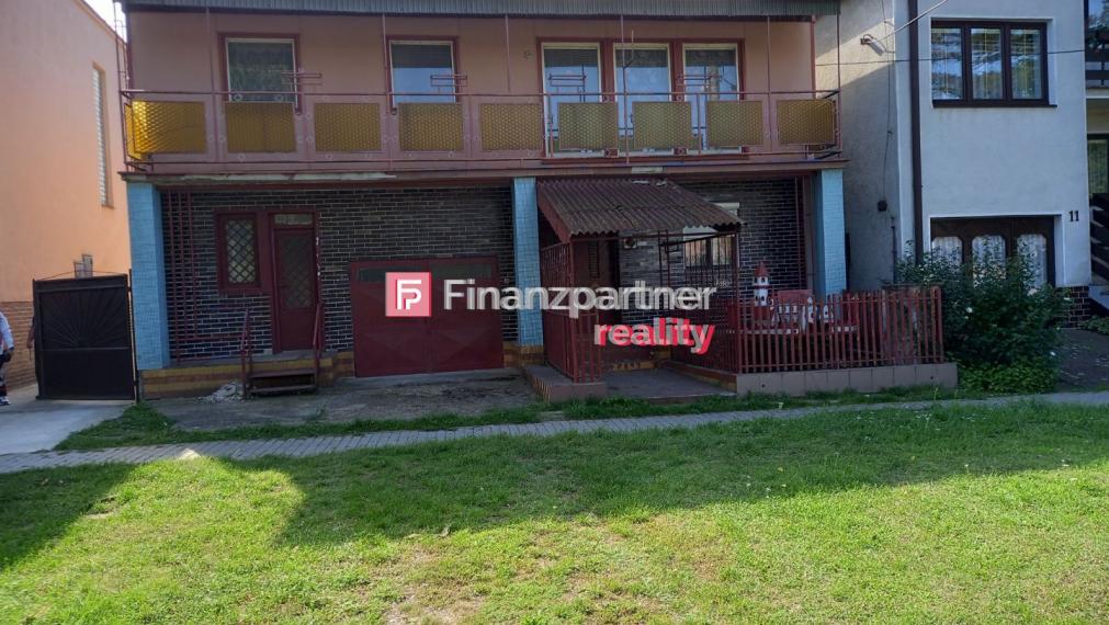 Hľadáte dvojpodlažný rodinný dom v Šahách? (F007-12-KATA)