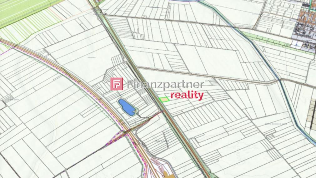 ČUNOVO 2 577m2 - predaj  pozemku s potenciálom výstavby záhradnej chaty.