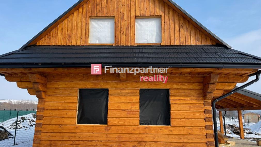 V Sabinove: Chata - Dom "na kľúč"  za 125 000 € (F297-14-ANM)