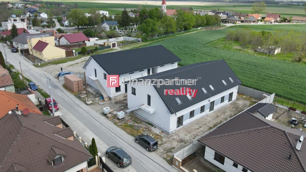 Na predaj 3-izbové byty s pozemkom v obci Horné Janíky