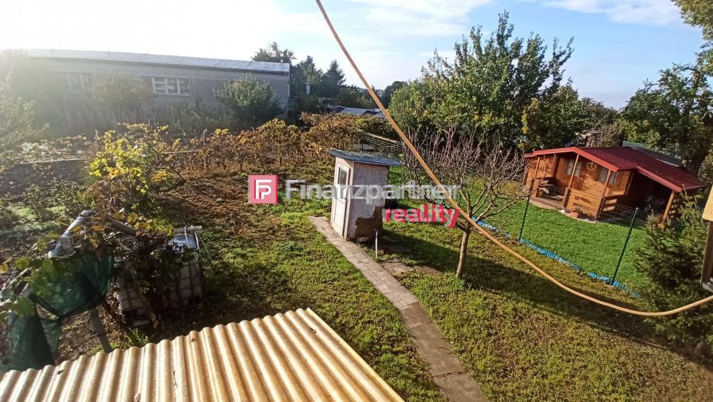 Murovaná chata so záhradou aj pre celoročné bývanie, rekreačné účely, Trnava.