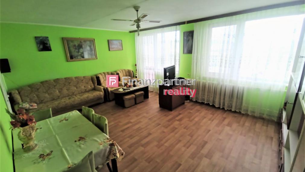 REZERVOVANÝ - VZÁCNE RIEŠENÝ 3 IZBOVÝ BYT, CENA DVOJIZBÁKU