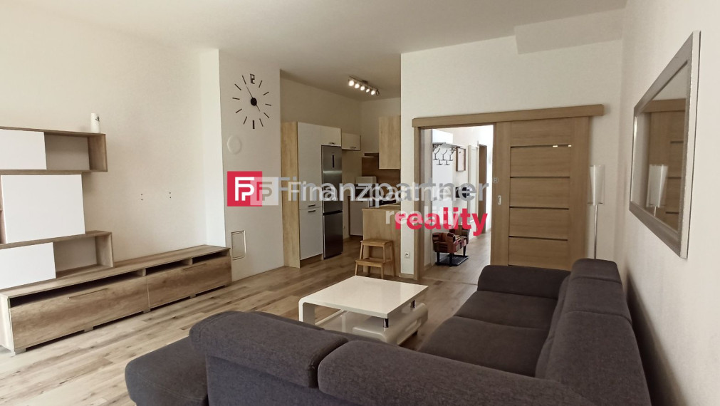 REZERVOVANÉ ! Dom v radovke, tiché prostredie, dve parkovacie miesta, Ivanka pri Nitre - Kuria