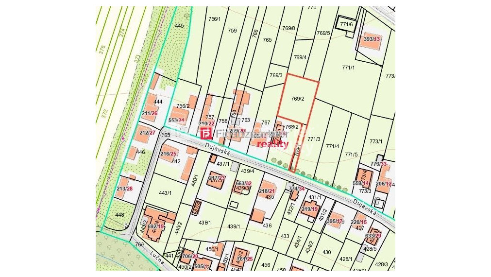 916m2 pozemok "Holčíkovce" na okamžitú výstavbu v starej časti  (F426-14-ANM)