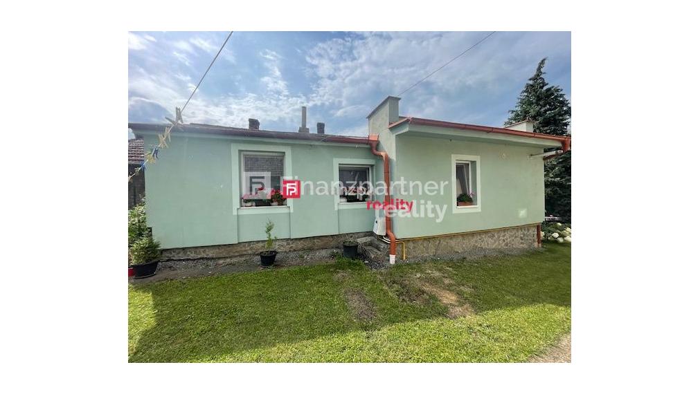 Zrekonštruovaný malý domček v Nižnej Šebastovej na PRENÁJOM (001-22-VEM)