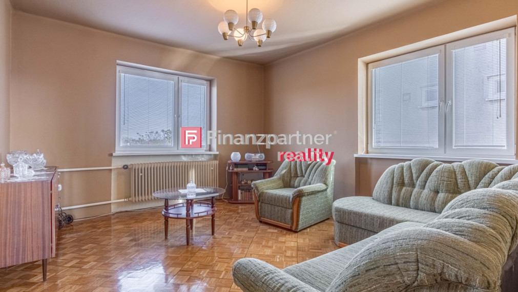 VÝRAZNE ZNÍŽENÁ CENA!!!  Rodinný dom v obci Topoľníky (okres Dunajská Streda) F010-12-PEFU