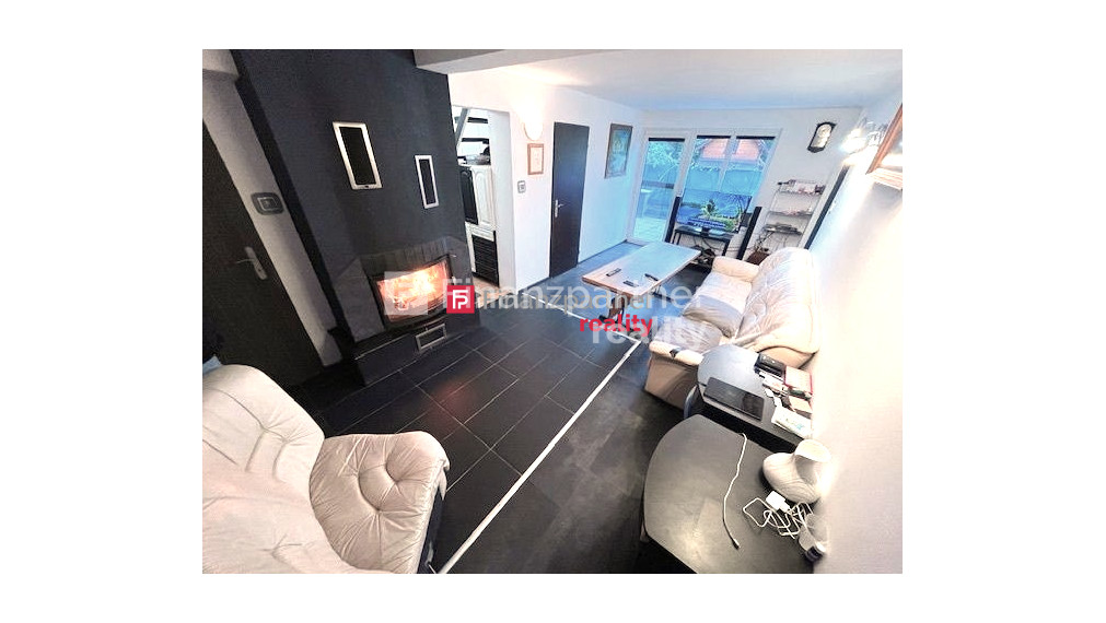 MOMENTÁLNE NEDOSTUPNÉ - Fantázia na periférii Prešova  s MHD (F448-12-ANMi)