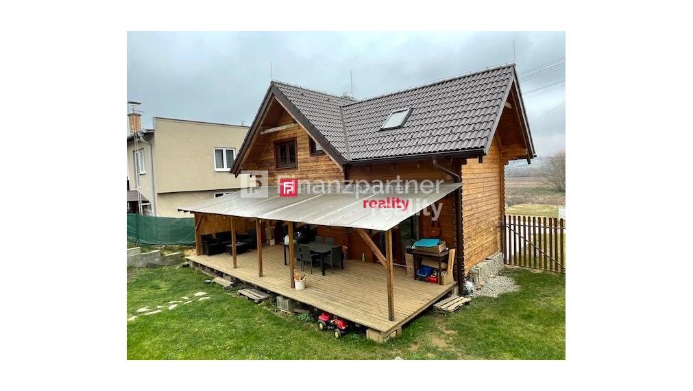 MOMENTÁLNE NEDOSTUPNÉ - 10 ročný takmer nový rodinný dom medzi PO a KE (F550-12-ANM)