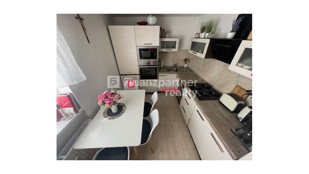 PREDANÉ Výnimočný tehlový 2iz byt komplet rekonštruovaný pri prešovskej univerzite (F639b-112-ANM)