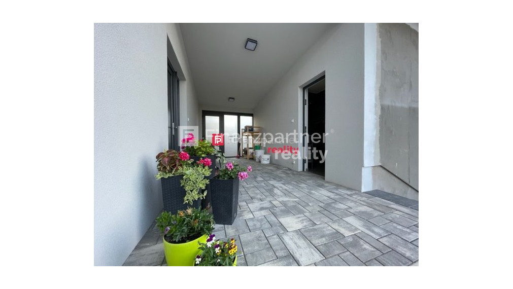 Na vyžiadanie - "VILLA" Kanaš s vilovým pozemkom (F299-14-ANMi)
