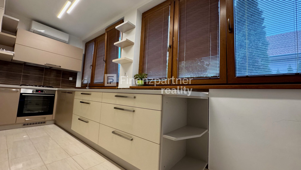 PRENÁJOM zrekonštruovaného 3-izbového domu v Matúškove – Bývanie, ktoré vonia novotou!