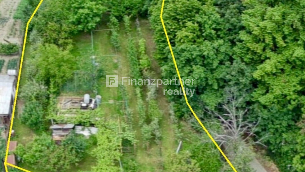 Stavebný pozemok pod lesom s panoramatickým výhľadom – Častá