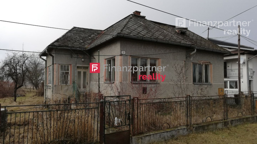 Exkluzívne na predaj rodinný dom v obci Sliepkovce. F013-12-IGMI.