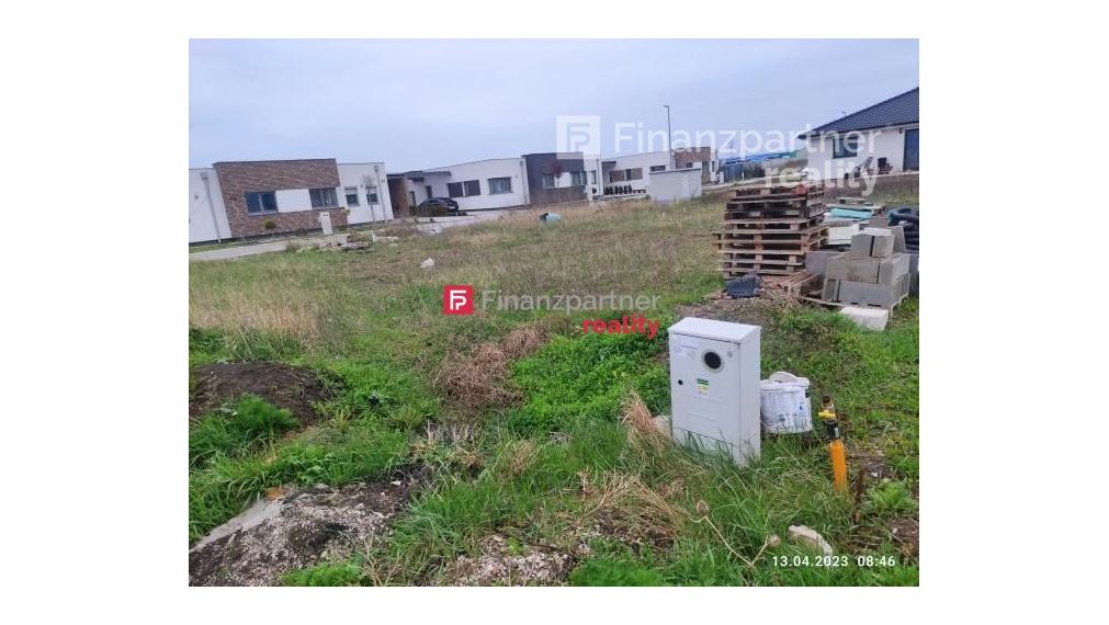 Ponúkame na predaj pozemok 580m2 v Galante