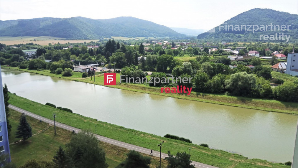 PREDANÝ - VEĽKÝ 3i BYT NA VÝSLNÍ