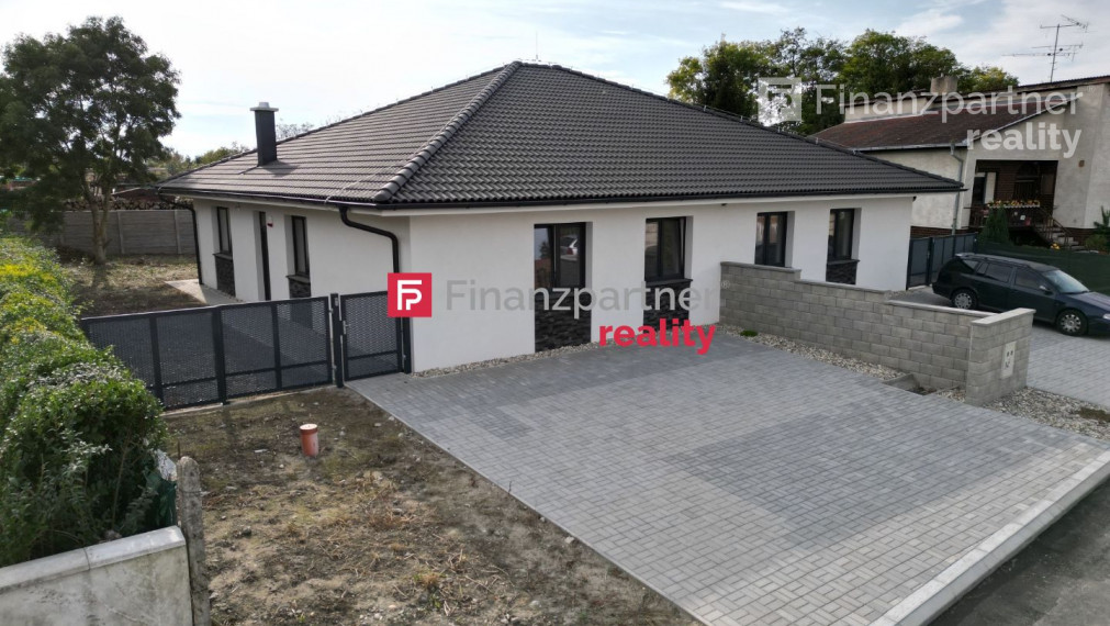 Znížená cena!!! Na predaj 4-izbový dvojdom v kľudnej obci Boheľov