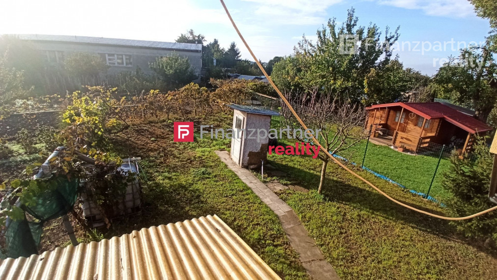 Murovaná chata so záhradou aj pre celoročné bývanie, rekreačné účely, Trnava.