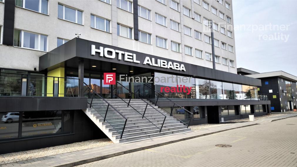 PODNIKATEĽSKÝ PRIESTOR NA PRENÁJOM, 38 m2, UNIKÁTNE BENEFITY, CENTRUM MESTA
