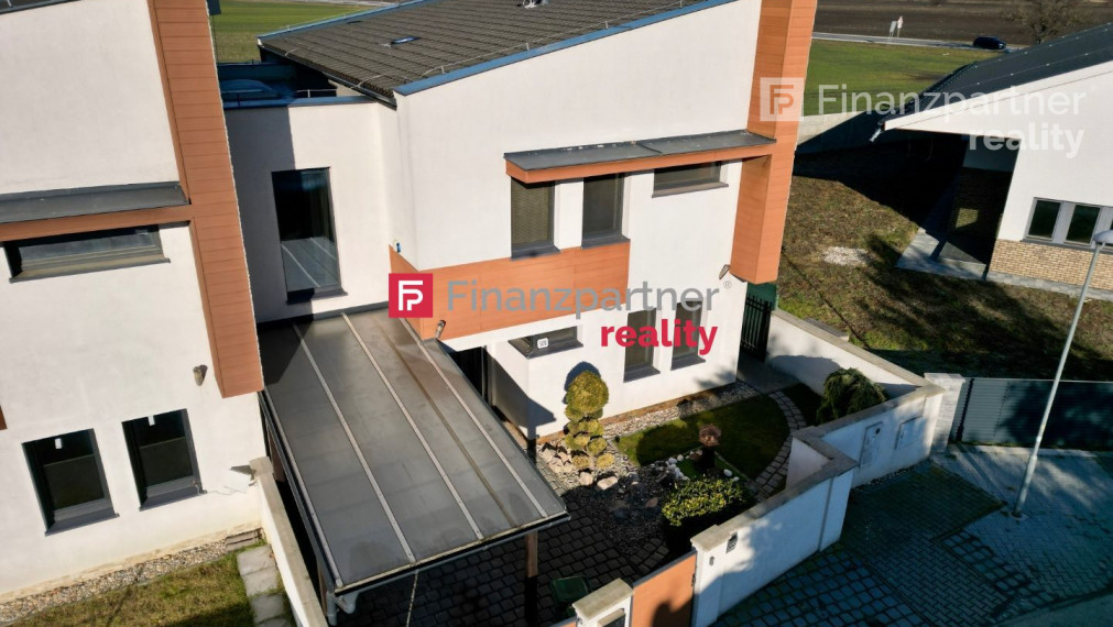 Nehnuteľnosť Kútniky - Exkluzívne na predaj nádherný 4 izbový trojdom v obci Kútniky