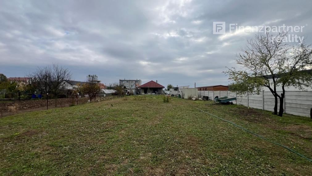 Stavebný pozemok 700 m2, Zbehy, Nitra