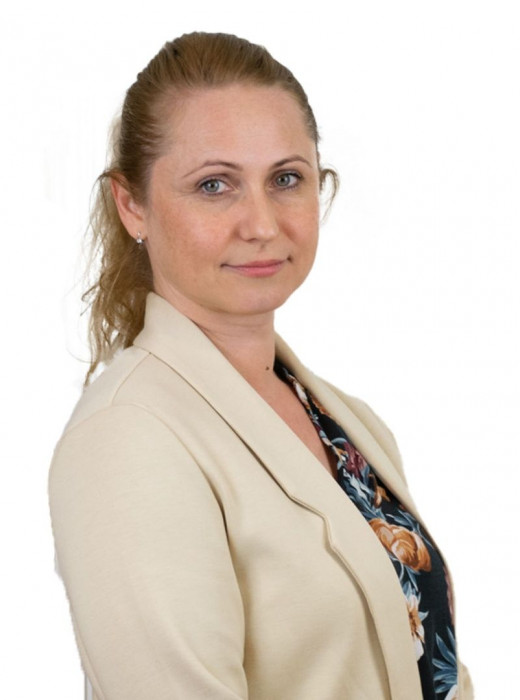 Mgr. Marta Kočišová