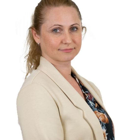 Mgr. Marta Kočišová