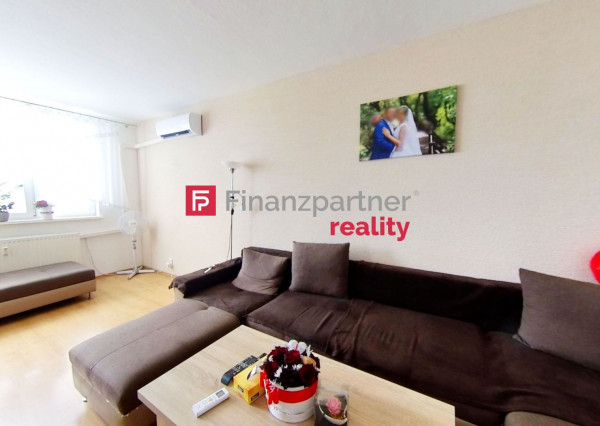 Rezervované- Výrazne znížená cena! Exkluzívne na predaj 3-izbový byt Michalovce, ul.Humenská