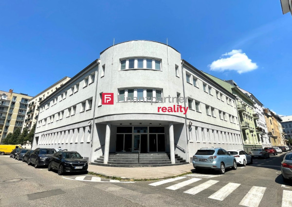 Kancelárie na prenájom v  centre Starého Mesta Bratislava