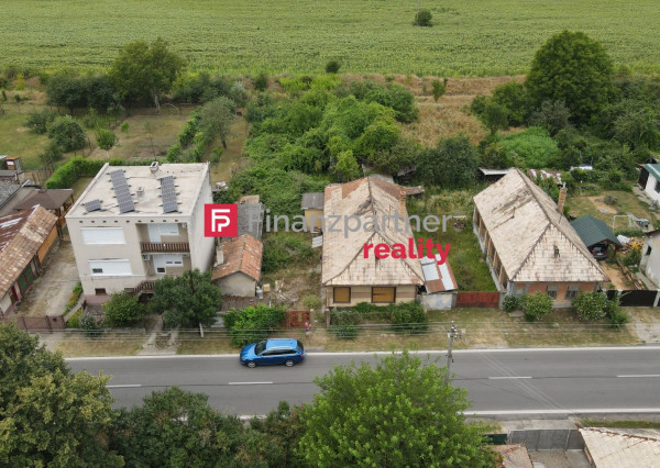 Exkluzívny predaj vidieckeho domu v Malých Kosihách