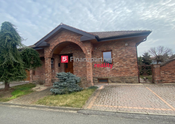 Na predaj luxusná rodinná vila v Michalovciach