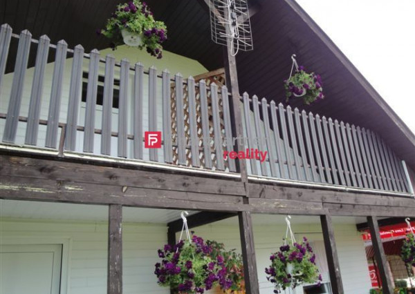 Na predaj chata na Zemplínskej Šírave