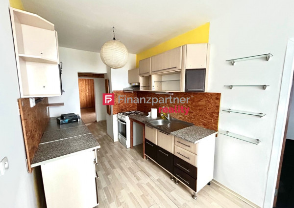 Na predaj 4-izbový byt Trebišov, ul. Berehovská