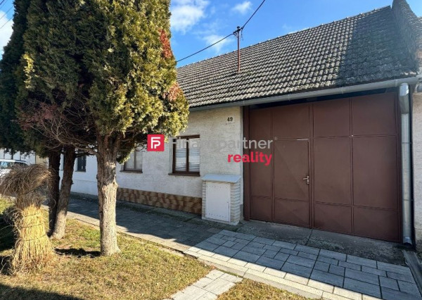 Štýlový vidiecky dom na predaj 14km od mesta Piešťany