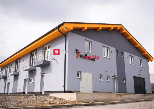 Wellness Detva + 9x Byty rozloha 900m2