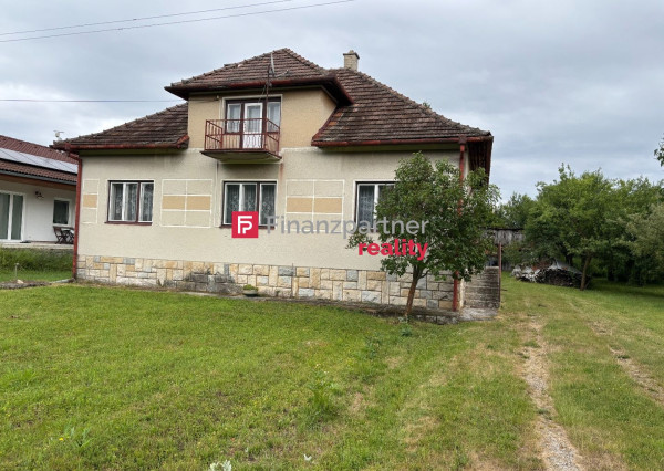 4i dom v dedinke Stará Myjava na úpätí Bielych Karpát