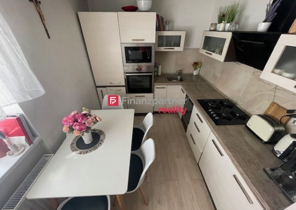 PREDANÉ Výnimočný tehlový 2iz byt komplet rekonštruovaný pri prešovskej univerzite (F639b-112-ANM)