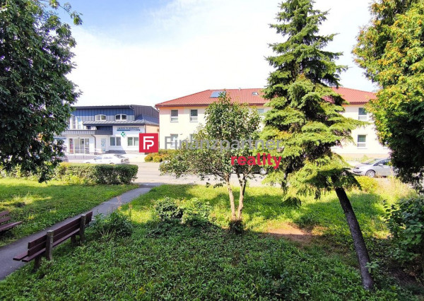 DVOJIZBOVÝ BYT, ul. 1. MÁJA, HUMENNÉ