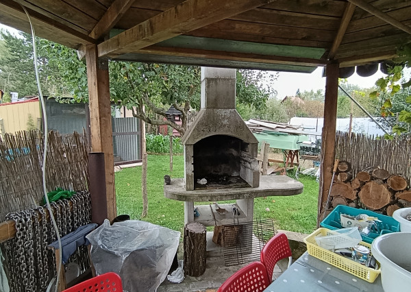 Oáza pokoja, chata so záhradou, Sereď