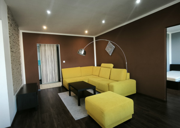 Svetlý 3-izbový byt v tichej lokalite Dúbravky