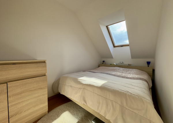 Na predaj 1,5-izbový klimatizovaný byt v centre mesta