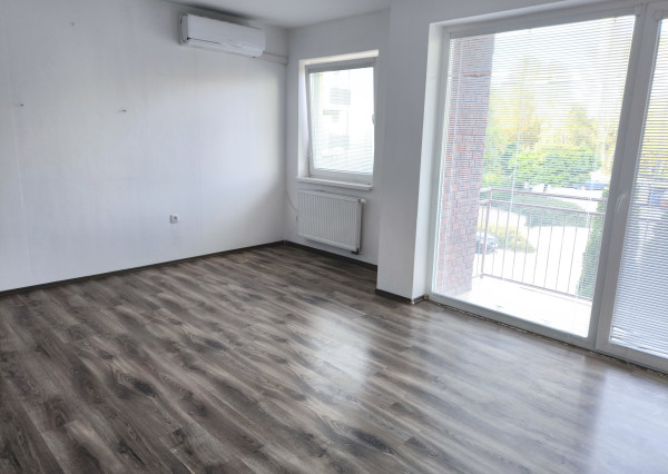 F134- 212- KIS - Na predaj 2 izbový byt v meste DS