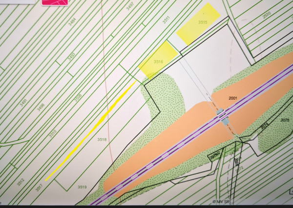 Na predaj orná pôda + vinica Hrnčiarovce nad Parnou
