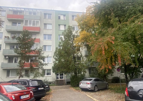 Byt s dušou a pohodou – v srdci Galanty, Clementisové sady