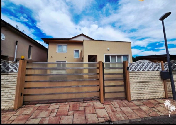 7 izbový dvojpodlažný dom, Moravany nad Váhom, Piešťany