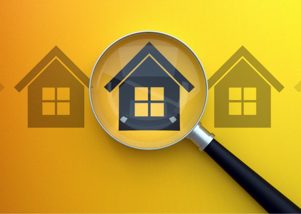 Hľadám 2-izbový byt.