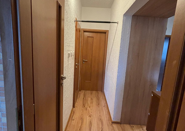 Prenájom 3 izbový byt VNKS Banská Bystrica