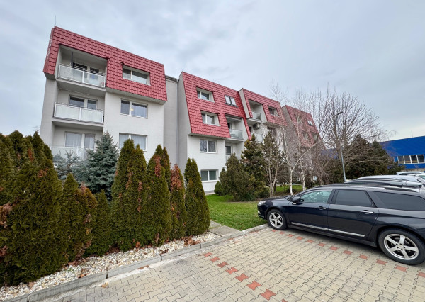 TOP PONUKA: 3-izb. byt s loggiou, garážou a vlastným parkovaním – Cífer