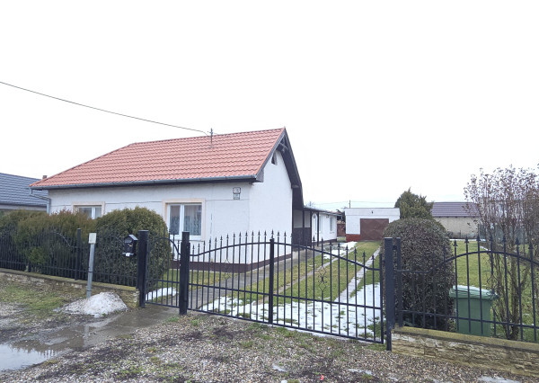 Exkluzívne na predaj rodinný dom Valaliky, okr. Košice