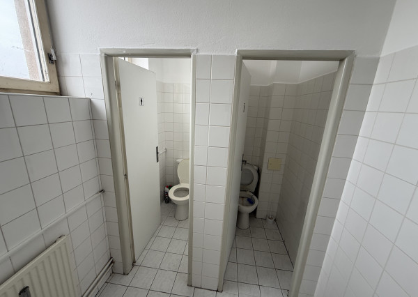 Prenájom - Výrobná hala / sklad s kanceláriami