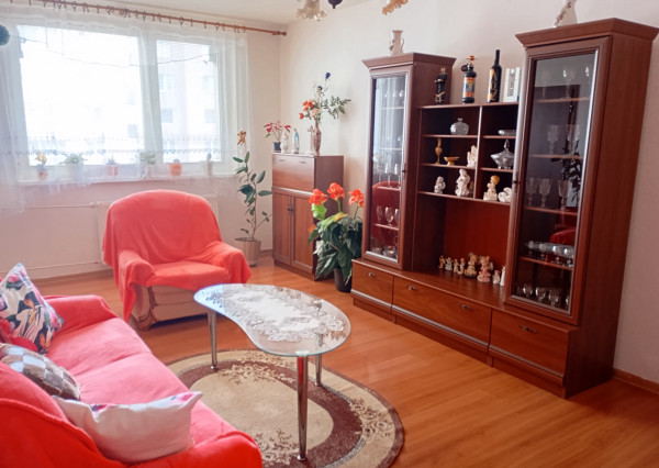 NA PREDAJ 4-IZBOVÝ BYT POD SOKOLEJOM